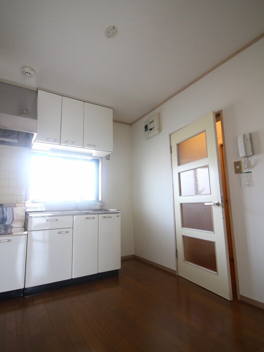 鈴木ﾊｲﾂの物件内観写真