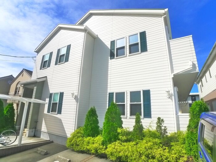 グリーンゲイブルズの物件外観写真