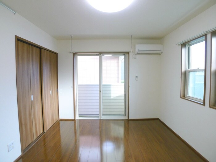 グリーンゲイブルズの物件内観写真