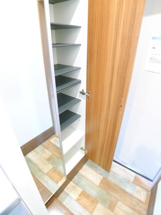 グリーンゲイブルズの物件内観写真