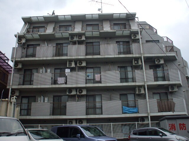 クリオ本郷台壱番館の物件外観写真