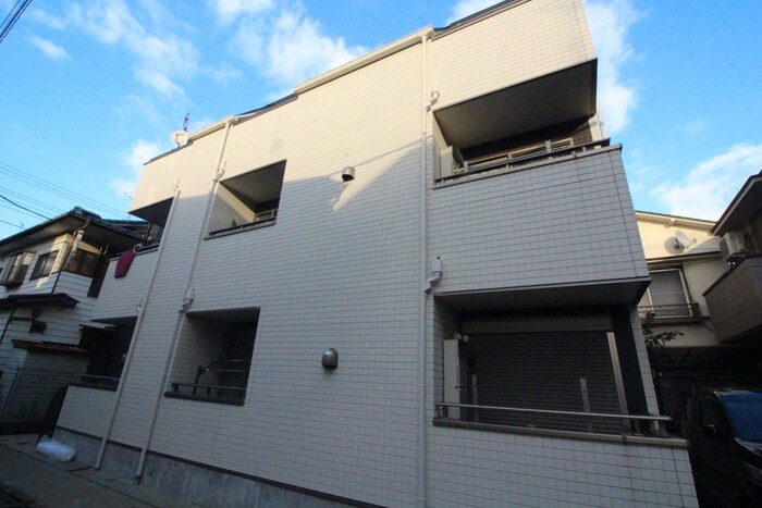 コンフィア目黒本町の物件外観写真