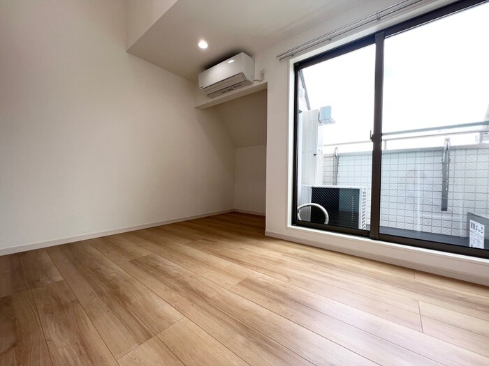 コンフィア目黒本町の物件内観写真