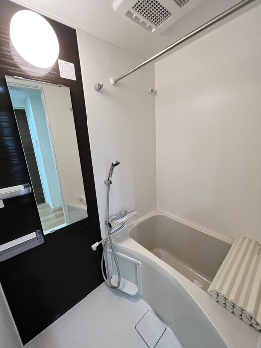 コンフィア目黒本町の物件内観写真