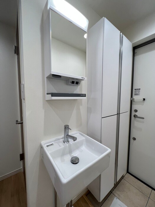 コンフィア目黒本町の物件内観写真