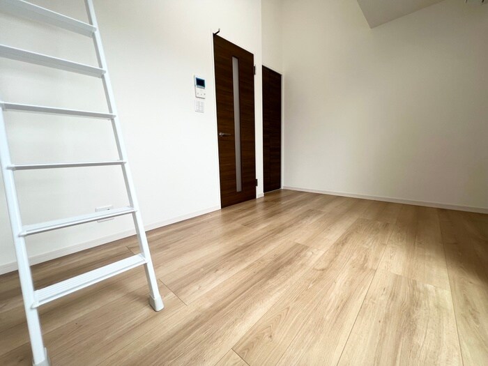 コンフィア目黒本町の物件内観写真