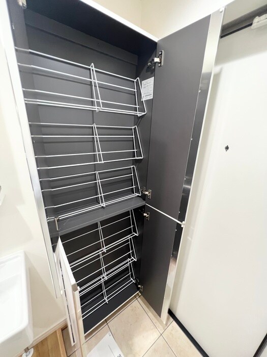 コンフィア目黒本町の物件内観写真