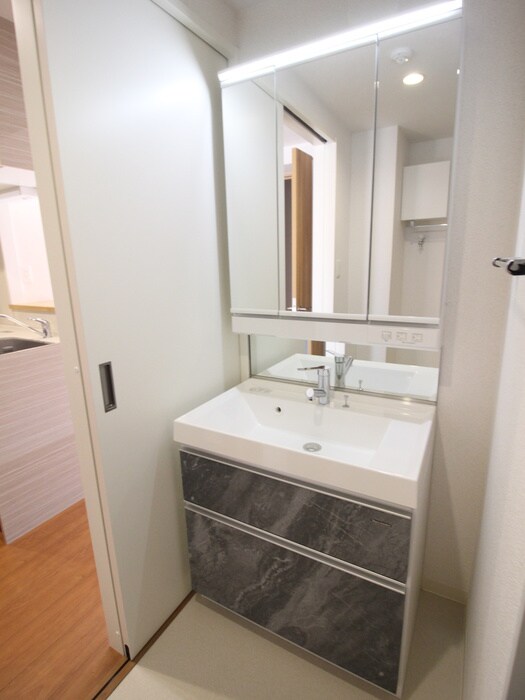 カーサ・ルミナーレの物件内観写真