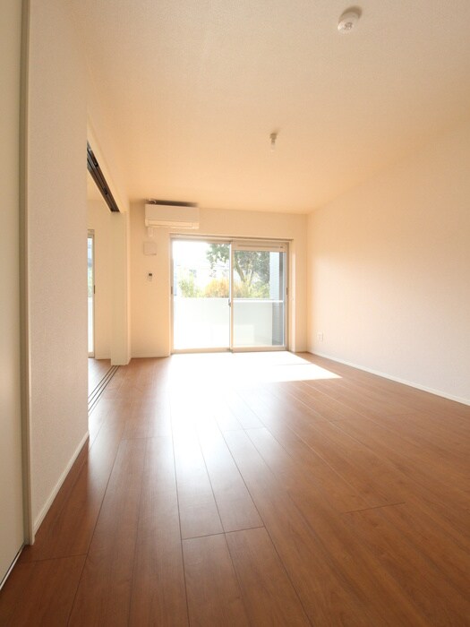 カーサ・ルミナーレの物件内観写真