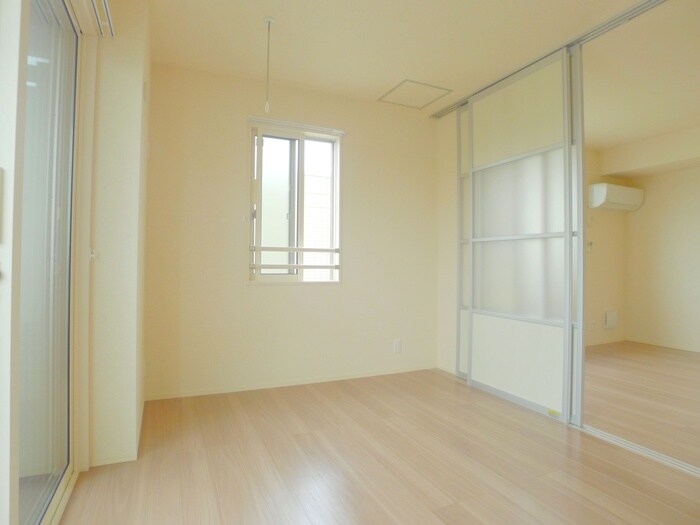 ルミエールⅠの物件内観写真