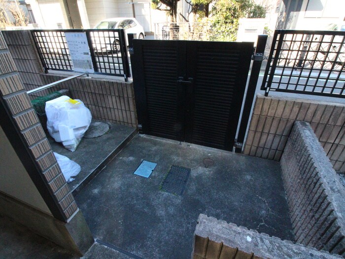 ソレジオ新所沢の物件外観写真