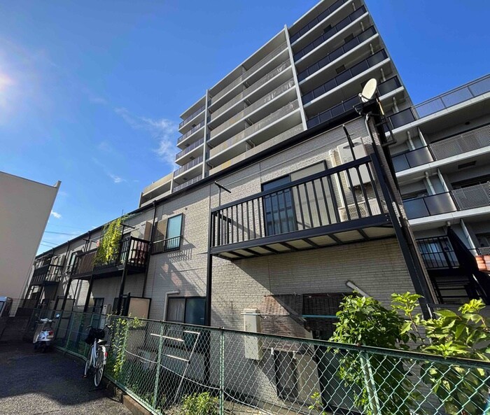 ミレハイムの物件外観写真