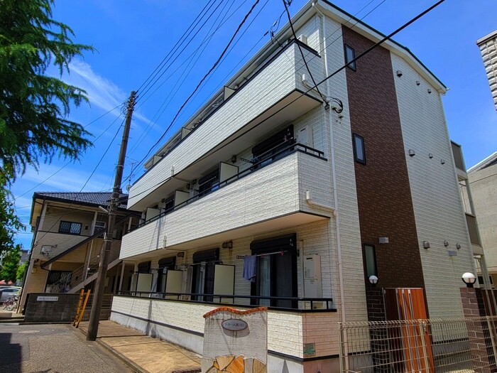 ラ・クール西川口の物件外観写真