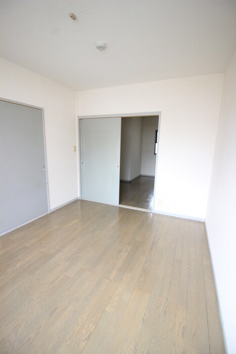 サザン・コ－トの物件内観写真