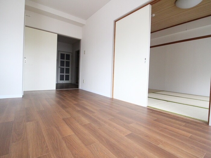 エスポワ－ル野川の物件内観写真