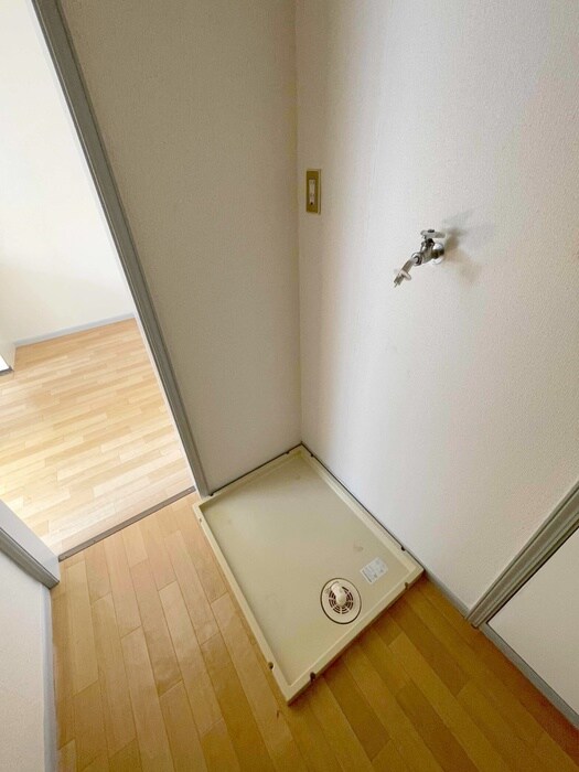 ロイヤルハイツD棟の物件内観写真