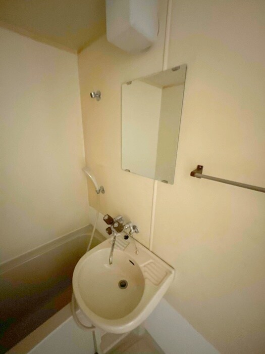 ロイヤルハイツD棟の物件内観写真