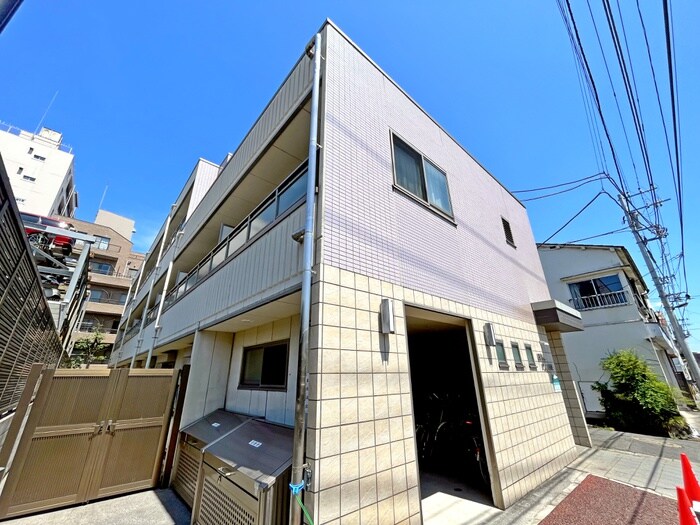 ベルパレスの物件外観写真