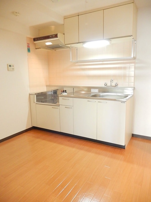 ＳＴレジデンスの物件内観写真