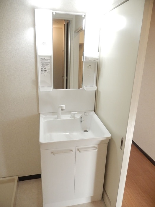 ＳＴレジデンスの物件内観写真