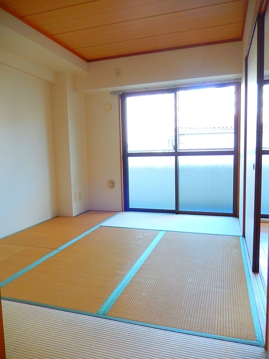 ＳＴレジデンスの物件内観写真