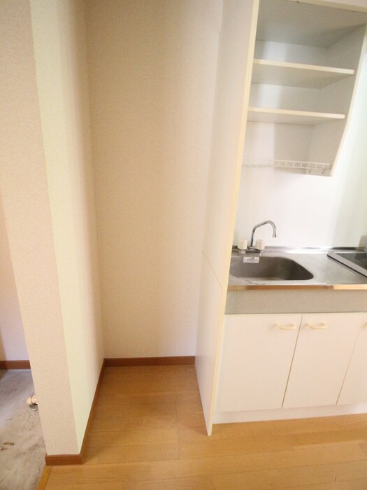 ビッグオレンジ中里Ａ棟の物件内観写真