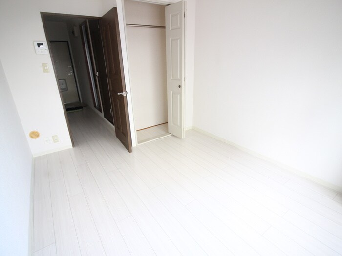 ジュネス厚木の物件内観写真