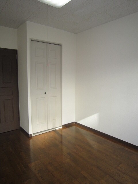 ジュネス厚木の物件内観写真