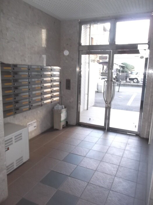 ジュネス厚木の物件外観写真