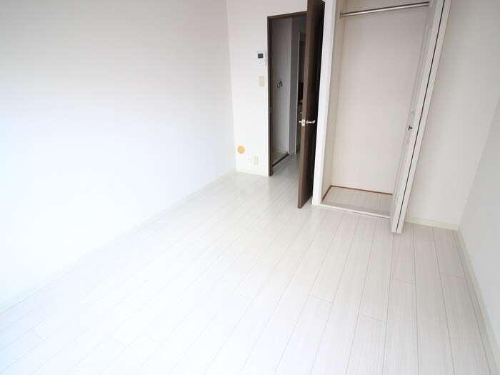 ジュネス厚木の物件内観写真