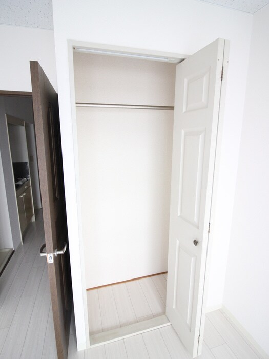 ジュネス厚木の物件内観写真