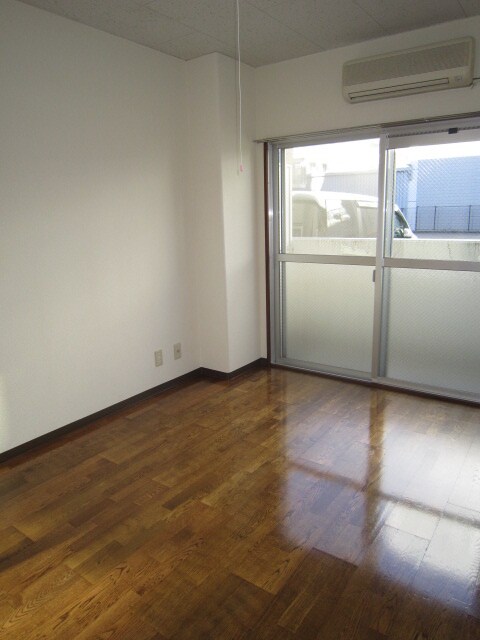 ジュネス厚木の物件内観写真