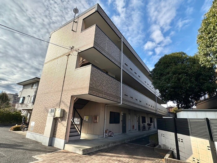 ロンググレースの物件外観写真