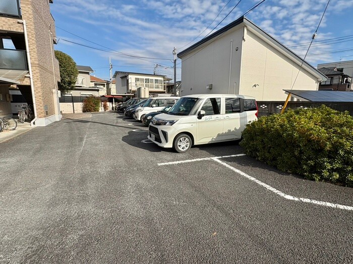 ロンググレースの物件外観写真