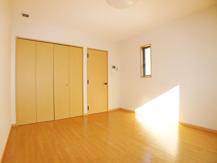 カ－ムランドの物件内観写真