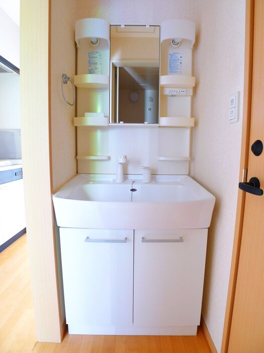 カ－ムランドの物件内観写真