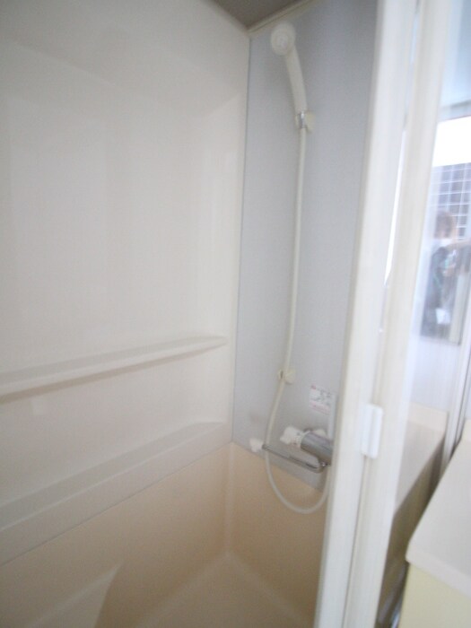 セシーズイシイ18の物件内観写真