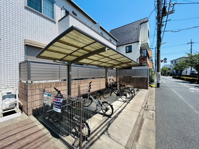 ウィステリア篠崎の物件外観写真