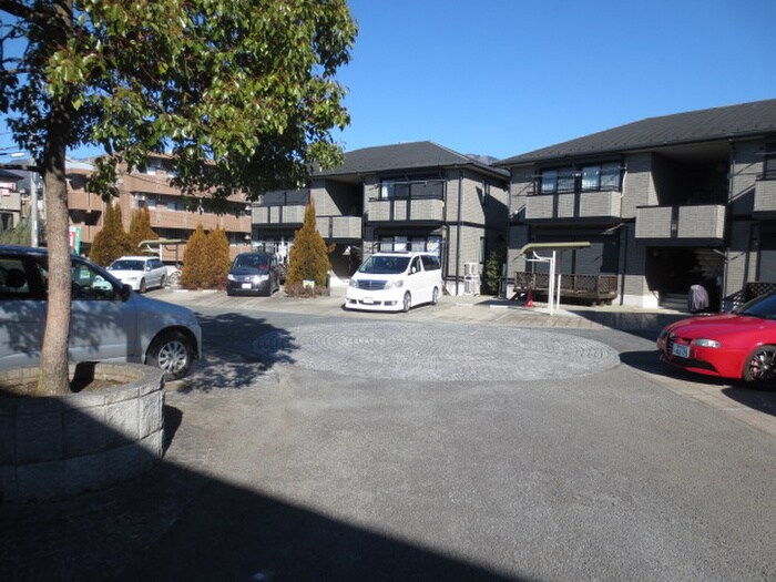 ロイヤルタウンDの物件外観写真