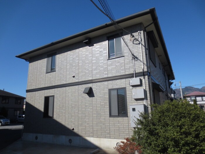 ロイヤルタウンDの物件外観写真