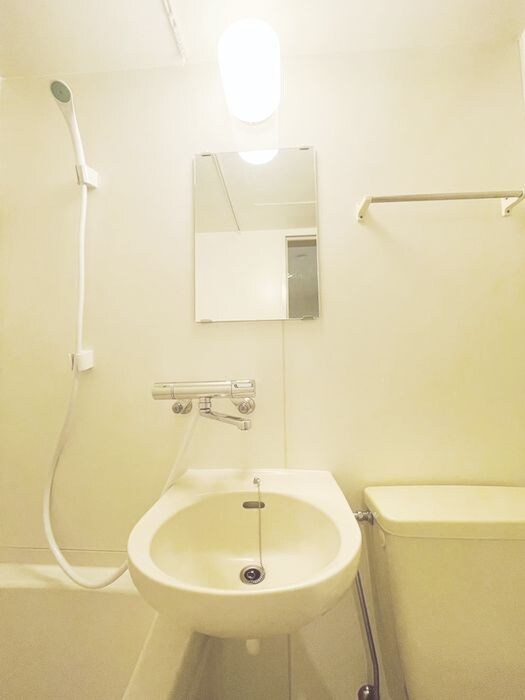 アゼリアガーデンズ生田の物件内観写真