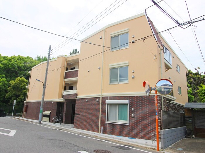 Feel So Good Hikarigaokaの物件外観写真