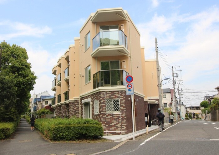 Feel So Good Hikarigaokaの物件外観写真