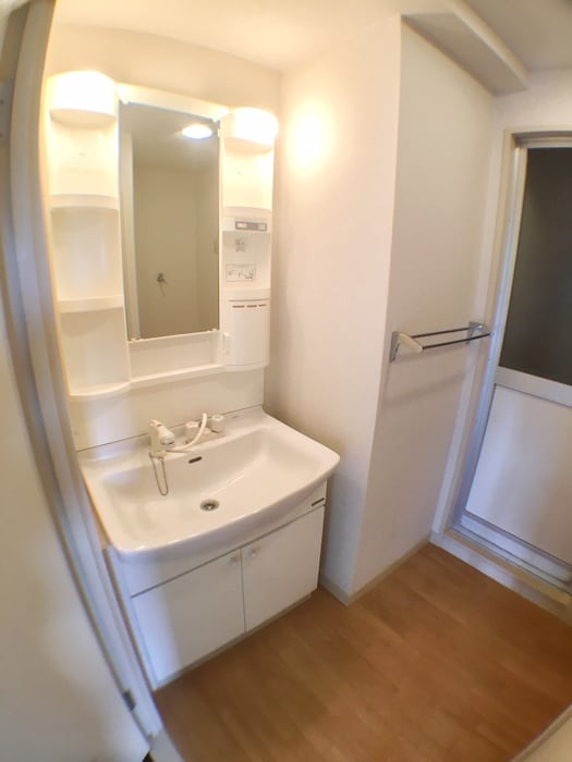 ﾗｲｵﾝｽﾞﾏﾝｼｮﾝ府中第5（８０１）の物件内観写真