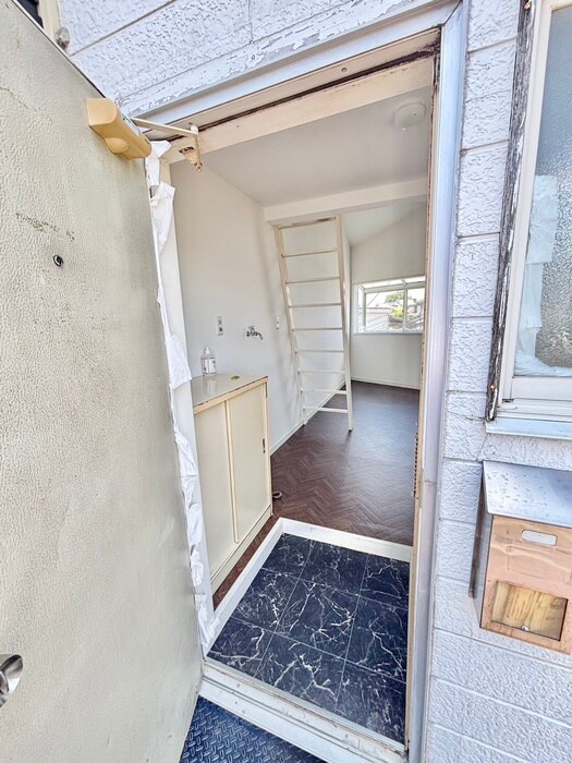 ホワイトハウス日野の物件内観写真