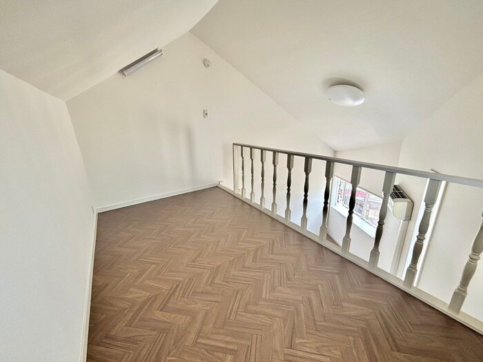 ホワイトハウス日野の物件内観写真