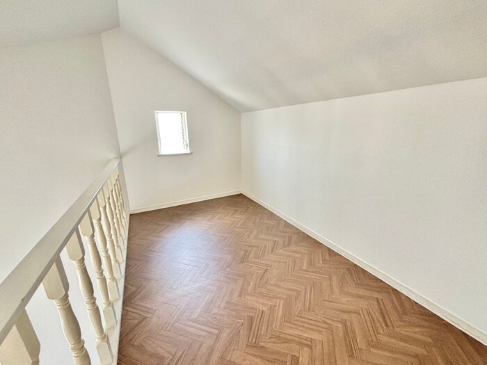 ホワイトハウス日野の物件内観写真