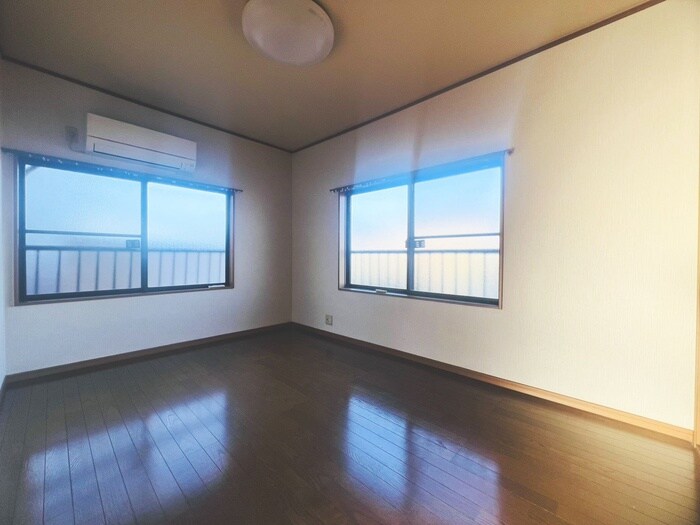 ハイツ近田の物件内観写真