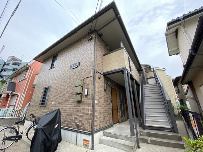 エクリールの物件外観写真