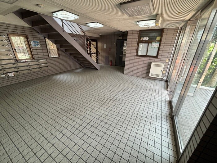 植村ビルの物件外観写真